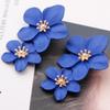 Koreańskie kolczyki kwiatowe damskie