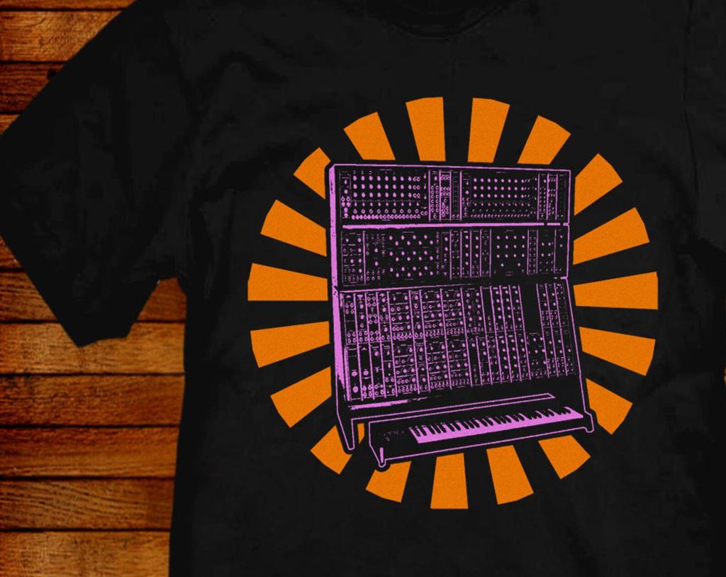 Synthesizer T-Shirt Synth Shirt - Design von Jared Swart