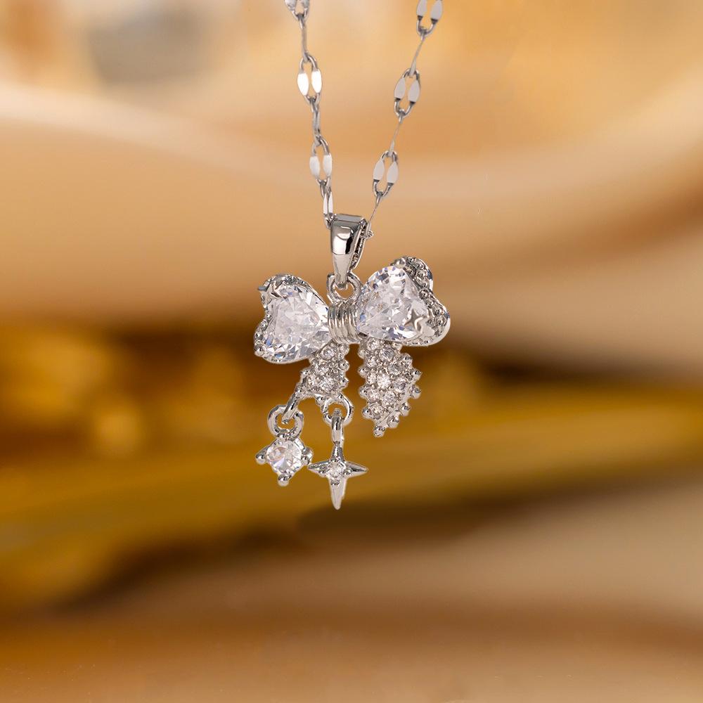Elegant Luxury Full Zircon Copper Micro Inlaid Necklace Women Simple Exquisite Collarbone Chain Necklace