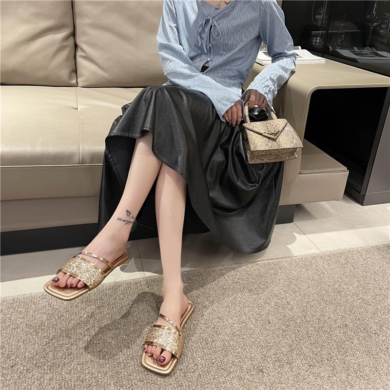 ins trendy Korean version of fashionable flat-bottomed cool slippers women's summer new open-toed comfortable casual versatile one-word drag