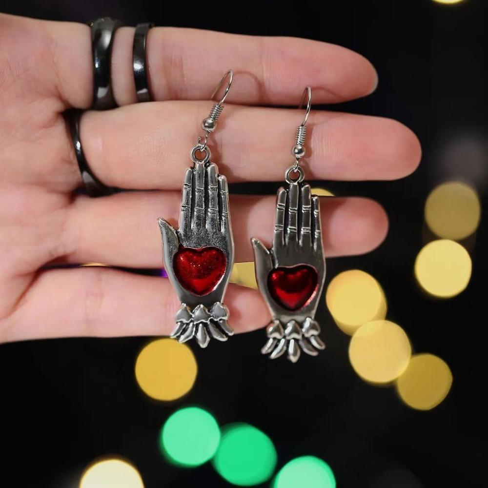 Gothic Retro Sliver Color Palm Blood Red Enamel Heart Relief Dangle Earrings for Women Halloween Magic Witch Jewelry Accessories