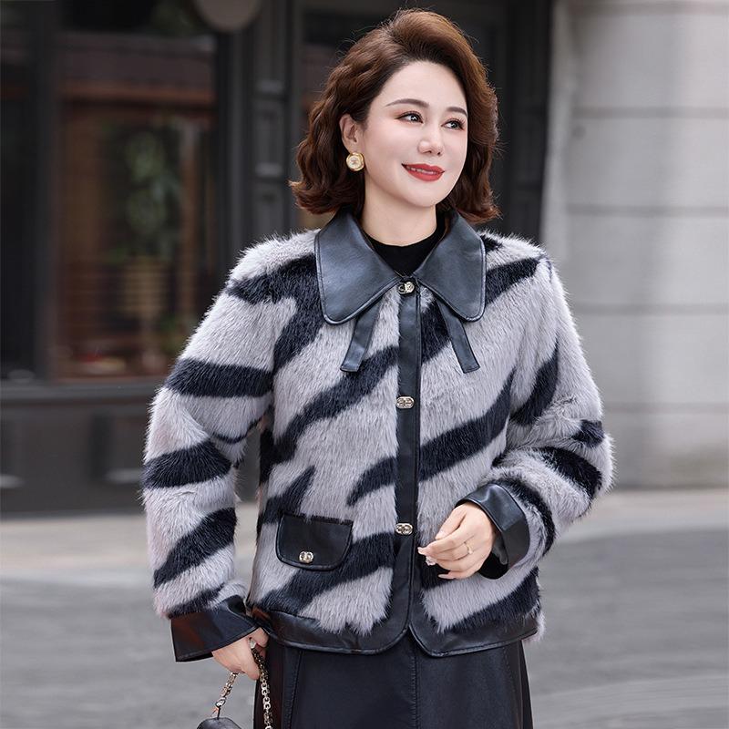 

Осень и зима новый благородный пушистый плащ элегантный легкий женский лацкан теплый топ взрыв 5XL [recommended 150-80kg] чёрный