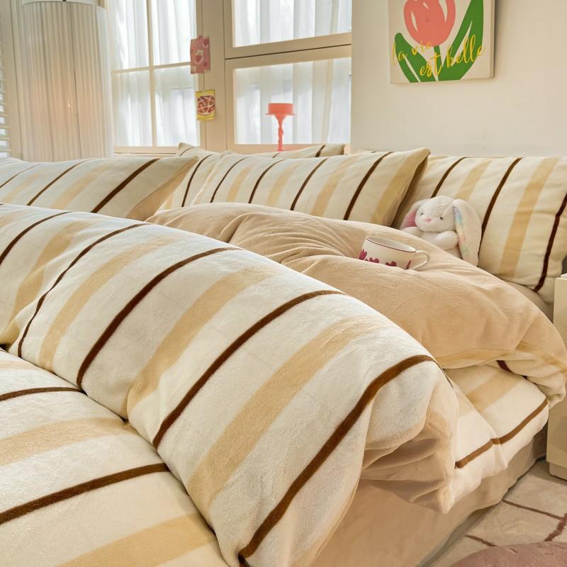 Thickened Milk Fleece Bed Four-Piece Set, Fleece Coral Fleece Bed Sheet Quilt Cover, Bedding Three-Piece Set