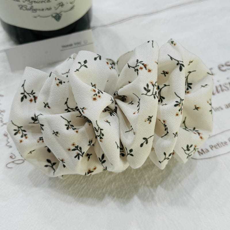 

1 шт. Хмара Маленький Квітковий Банан для Волосся, Збільшує Об єм Волосся, Жіночі Високоякісні Затискачі для Пучка Волосся на Потилиці, Аксесуари для Волосся