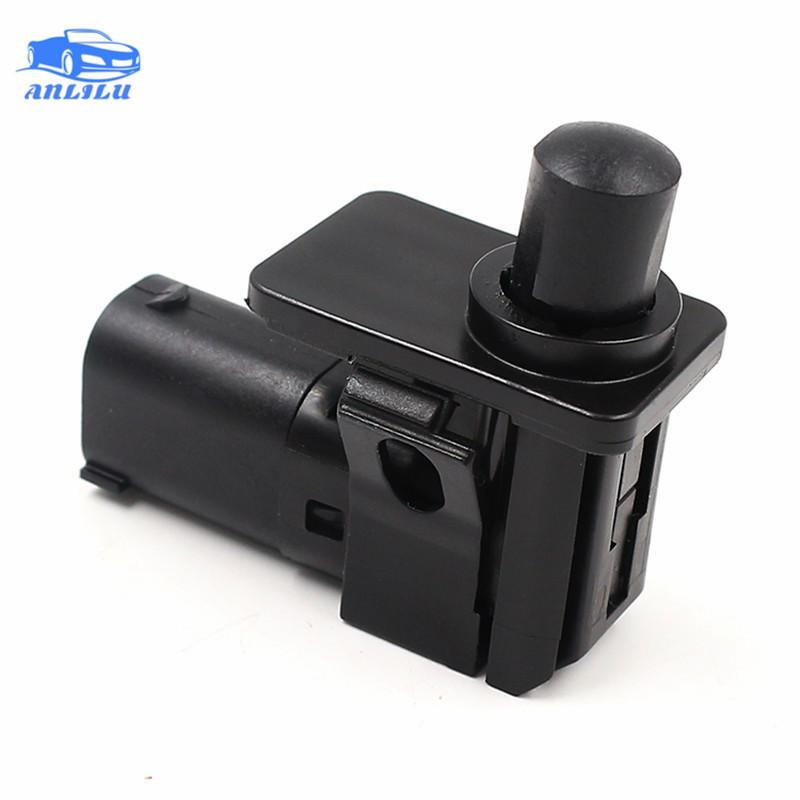 Suitable for BM-W 1 3 5 7 series X1 X3 X5  Z3 e46 e39 e60 e38 e65 Mini R56 cover alarm system switch cover sensor 61319119052