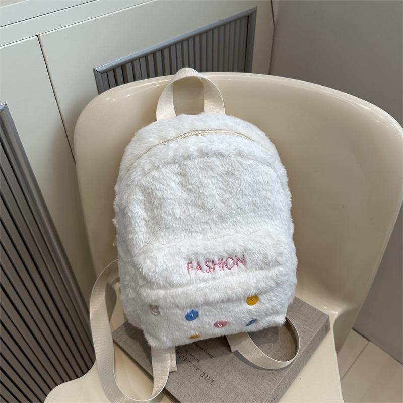 

2024 Autumn/Winter Cute White Plush Backpack – Fuzzy, Soft Design Trend for Girls чорний