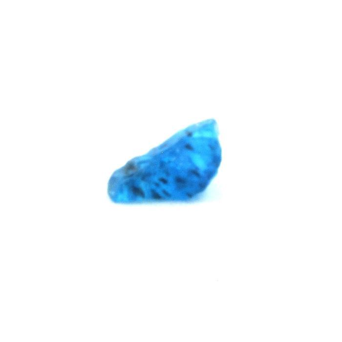 Pierres et Minéraux. Apatite bleu neon. 0.71 ct. Betroka, Anosy, Madagascar.