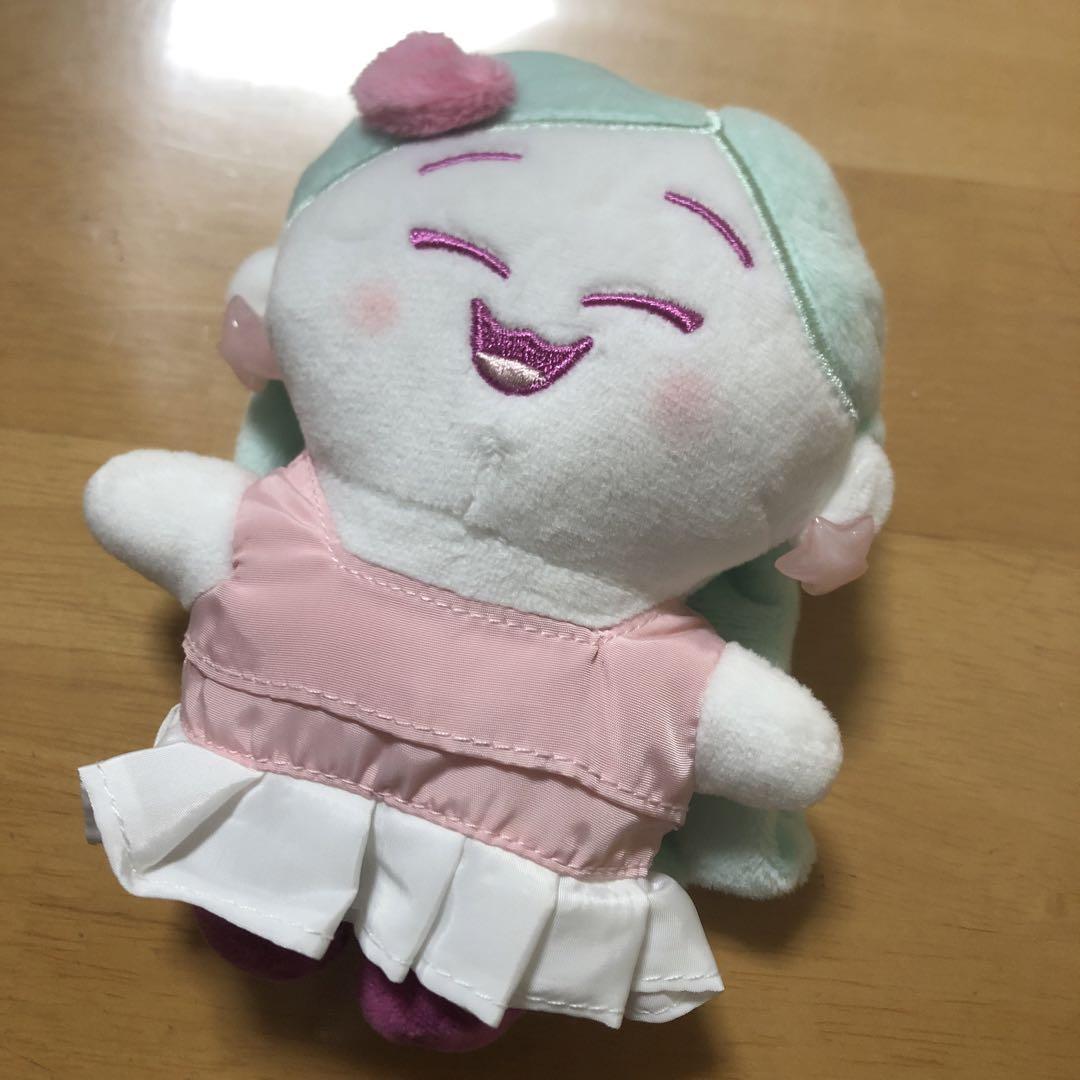 

[USED] NiziU universe bag charm Mayuka (no trading card)