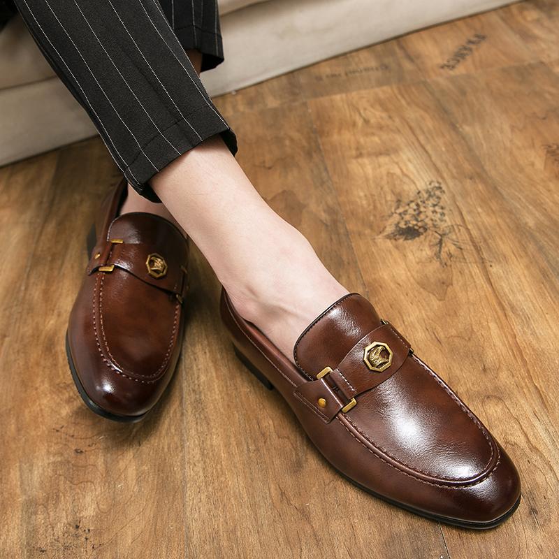 Men Classic Loafers Luxurious Casual Comfortable Fashionable Small Leather Shoes Men Fashion Brand Shoes Men Sizes 38-48