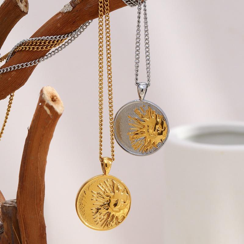 1 ks Módní designový náhrdelník z nerezové oceli pozlacený 18K zlatem s mincí a bočním řetízkem