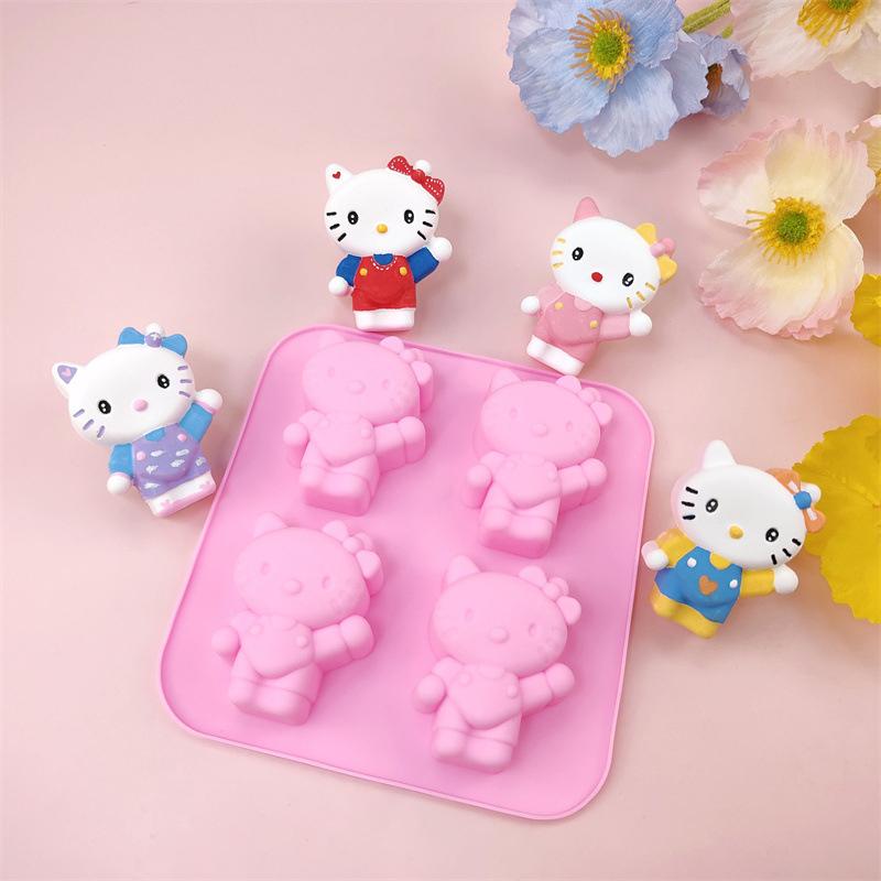 Kawaii Diy Sanrio Hello Kitty Cookie Chocolate Baking Tool Cartoon Silicone Ice Block Diy Soap Mold Set