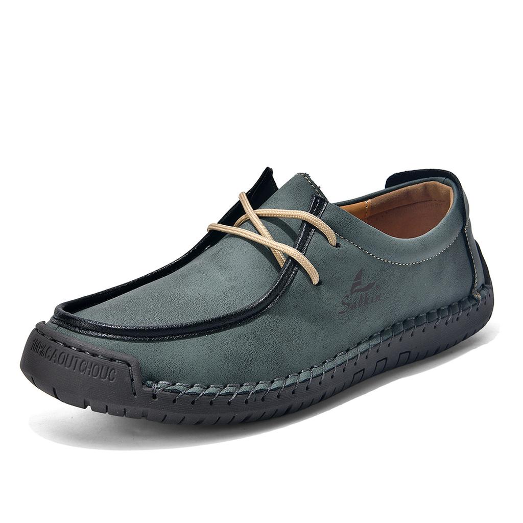 New Woman Fashion Handmade Leather Casual Shoes Men Design Sneakers Man Loafers Breathable Low Top Flat Shoes Driving Plus Size