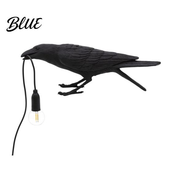 Artistic Wildlife Sculpture Lamp Crow Table Lamp, Gothic Raven Night Light, Halloween Black Bird Decorative Figurine Dark Academia for Desktop Bedroom