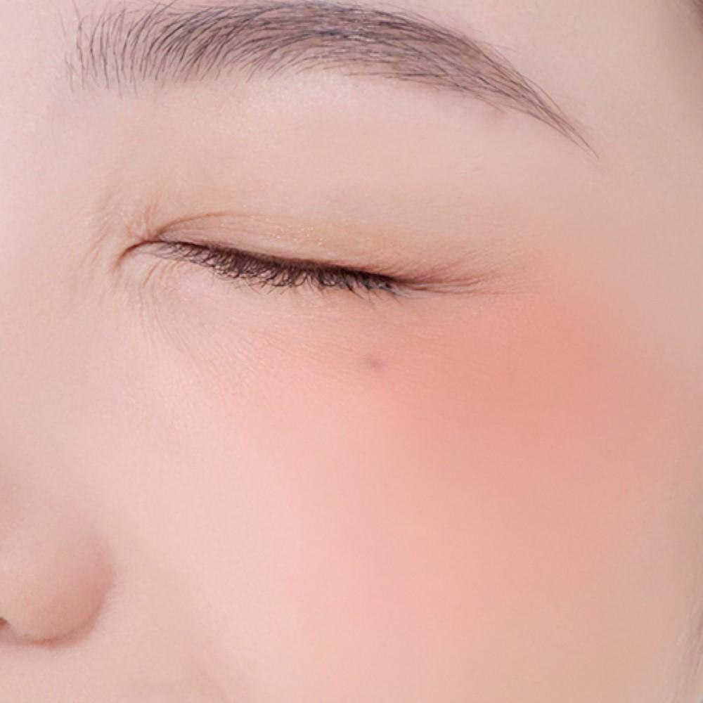 

fwee Mellow Двойные румяна 7,2 г CR01 Juicy Smile