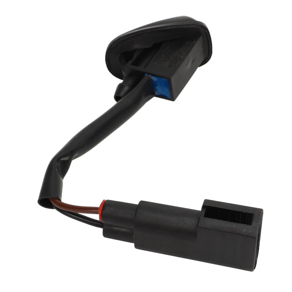 Tryska ostřikovače čelního skla 1708797 Náhradní tryska stěrače předního skla pro Ford Focus 2011 až