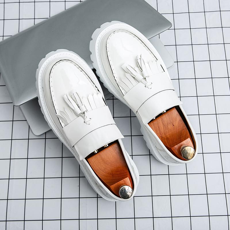 Korean Style Men's Tassel Design Thick Soled Men Casual Loafer Fashionable Round Toe Gathering Comic Exhibition Large Size Shoes