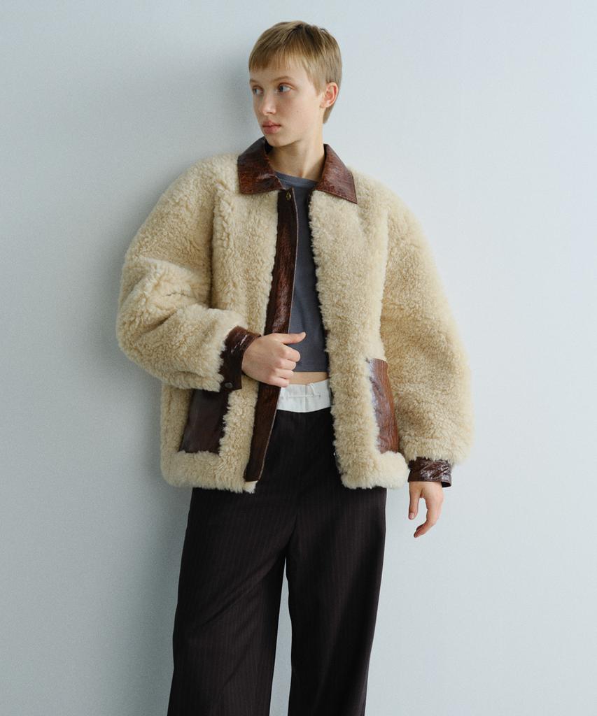 En Or Leather Colored Fur Jacket - Beige