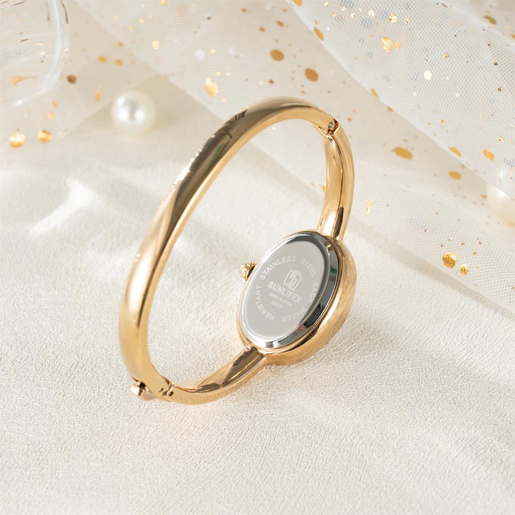 New Luxury Elegant ladies' Bracelet Wrist Watch Roman Numeral Inlaid Rhinestones Oval Waterproof Women's Quartz Watch Reloj