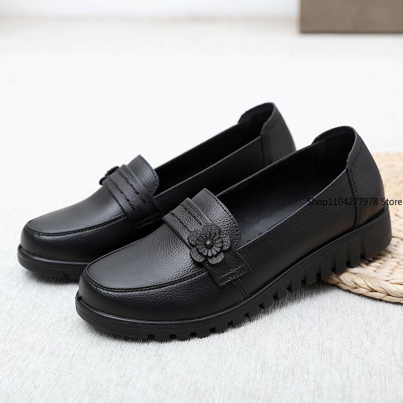 Fashion Mom Shoes Pu Leather Soft Sole Single Shoes Comfortable Flat Sole In The Elderly Women's Middle-aged Elderly Work Shoes