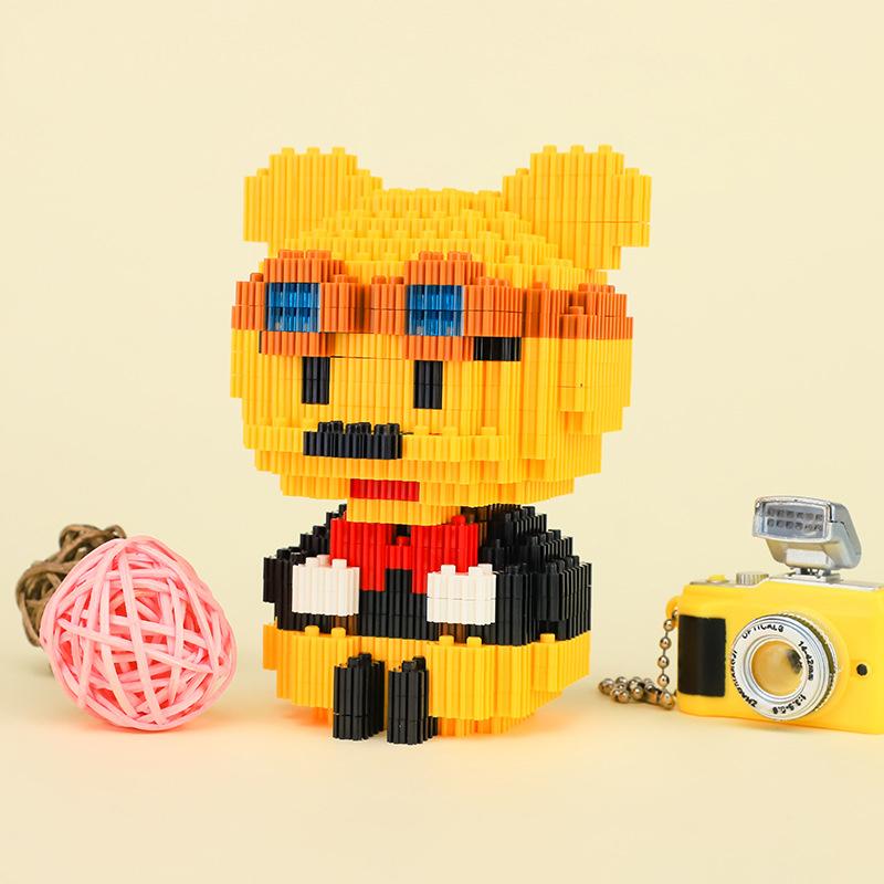 354pcs+ Connection Building Blocks Mickey Mouse Winnie Pooh Donald Daisy Piglet 3D Model Mini Brick Figures For Children Toys