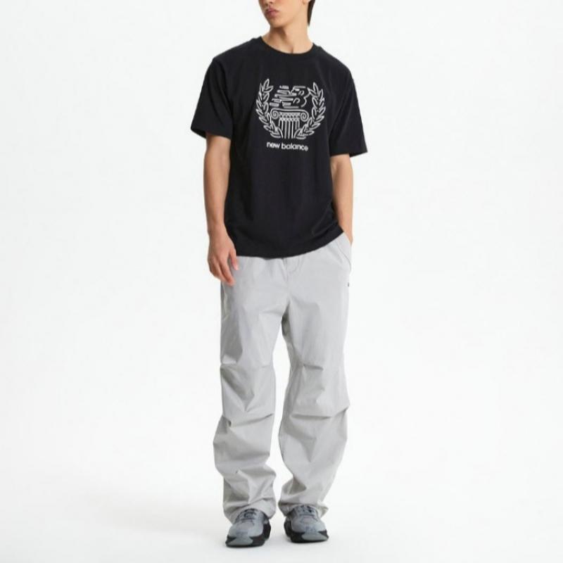 New Balance Tee Nqj Nbnef22421 19 Uni Debut Graphic Short Sleeve Tee  Sem