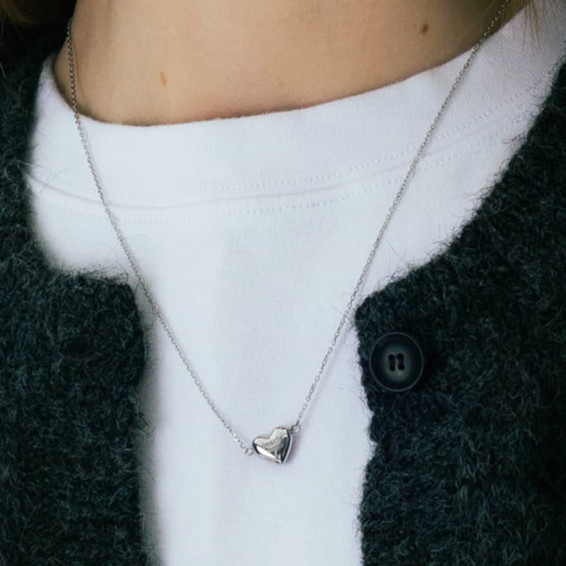 Pearlymore Logo Heart Daily Necklace_PM24N001WT