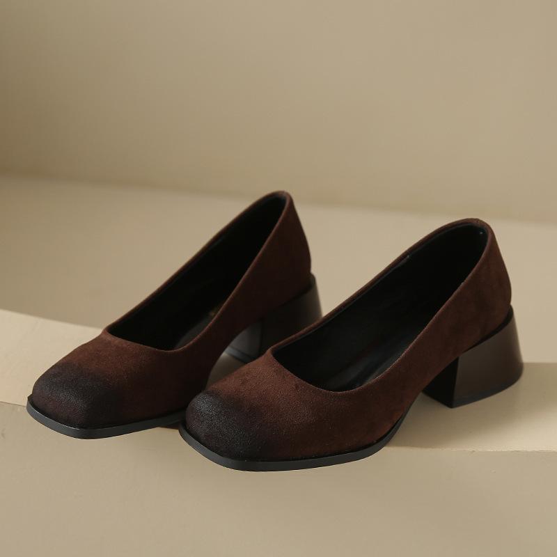 

High-end Xiaoxiangfeng square head beanie shoes women s shoes 2024 spring new thick heel good match temperament French single shoes women 39 коричневий