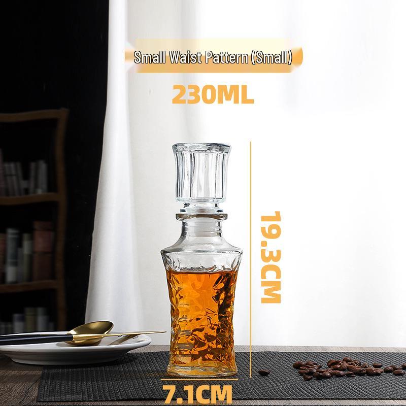 

Transparent Glass Bottle for Baijiu, Whiskey, Wine—Sealed and Perfect for Home Brewing.