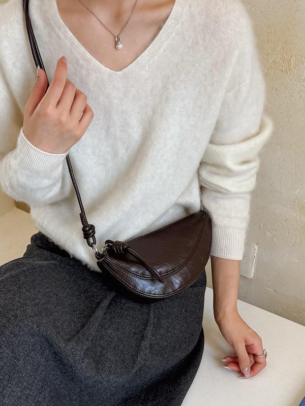 Women's 2026 Crossbody Crescent Dumpling Bag - High-Quality, Simple, Niche Design