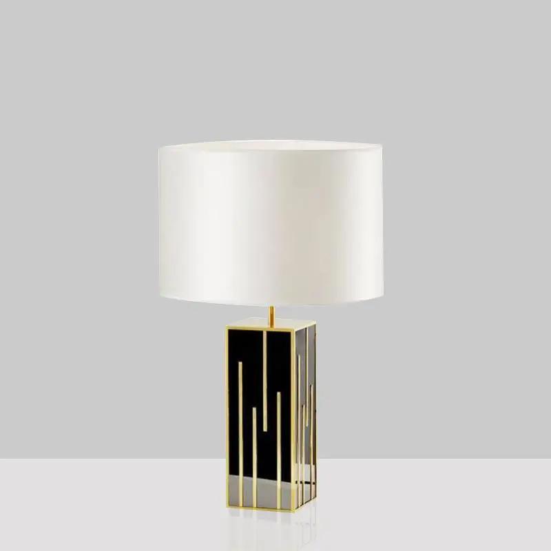 Nordic Modern Wholesale Hotel Bedroom Bedside Study Luxury Gold Decor Metal Iron Fabric Shade LED Desk Light Led Table Lamp