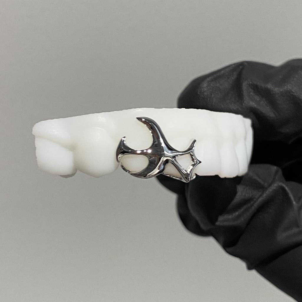 Custom Y2K 925 Silver Teeth Grillz Hand Out Grillz HipHop Jewelry for Women Men