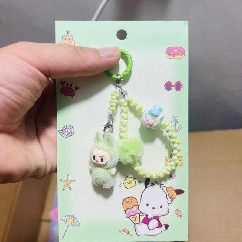 Kawaii Tegneserie Dukke Nøkkelring Søt Perlebesatt Nøkkelring Veskedekorasjonstilbehør Universelt Mobiltelefonanheng Gaver