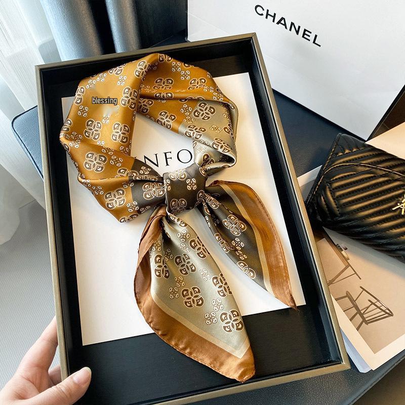 High-End Retro Korean-Style Silk Square Scarf: Versatile Fashion Accessory for Women
