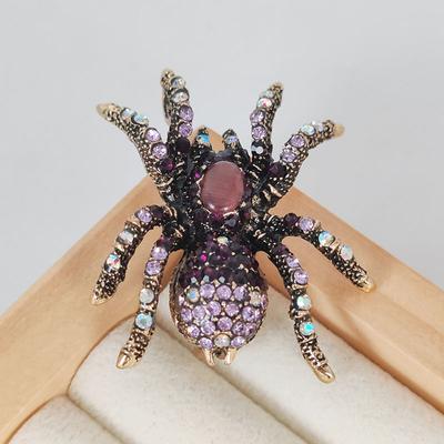 Exaggerated Vintage Luxury Spider Crystal Brooch Clothing Coat Vintage Classic Insect Accessories