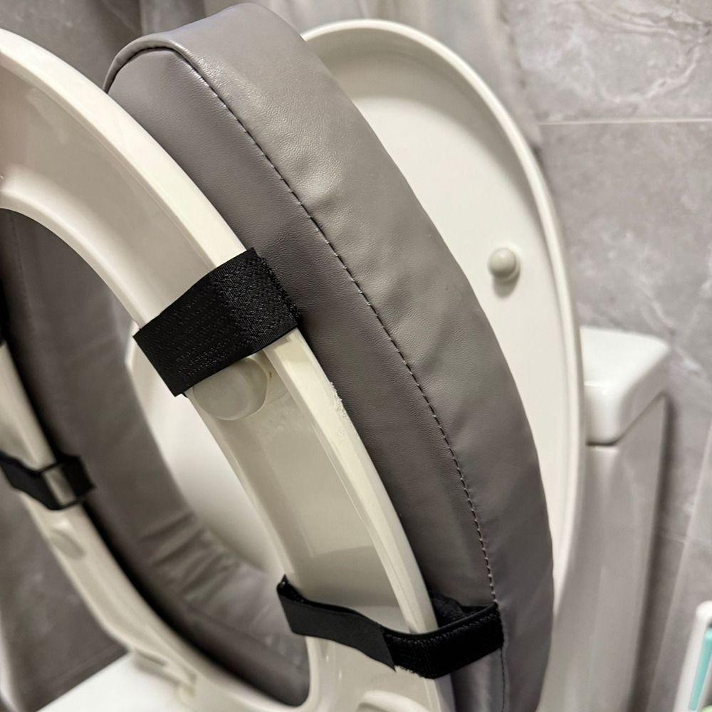 Waterproof U-Shape Toilet Seat Riser Washable Toilet Seat Pad  For Elderly