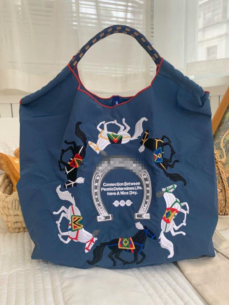 Women's Embroidered Large-Capacity Canvas Tote Bag: Foldable Nylon Crossbody Handbag