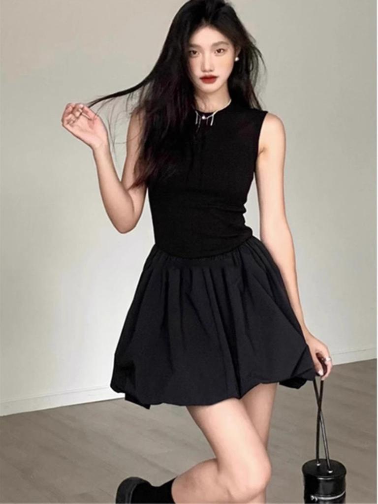Niche Women's Black Floral Short Dress - French Style & Trendy Design