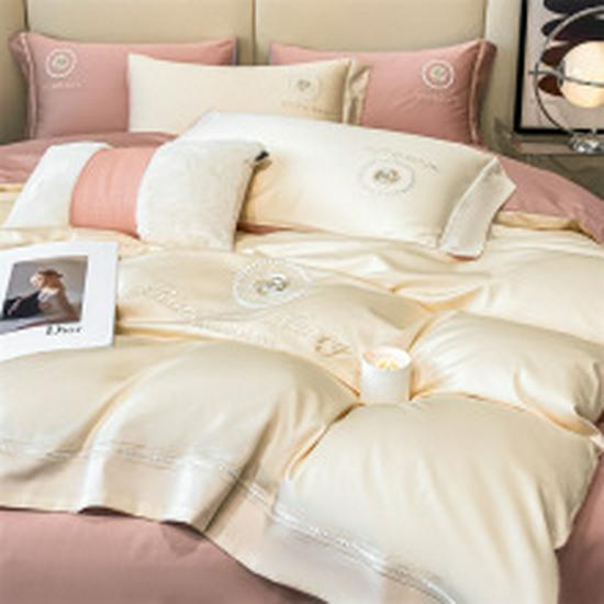 Xinjiang Long-Staple Cotton Blanket for Disaster Relief and Dormitory Use