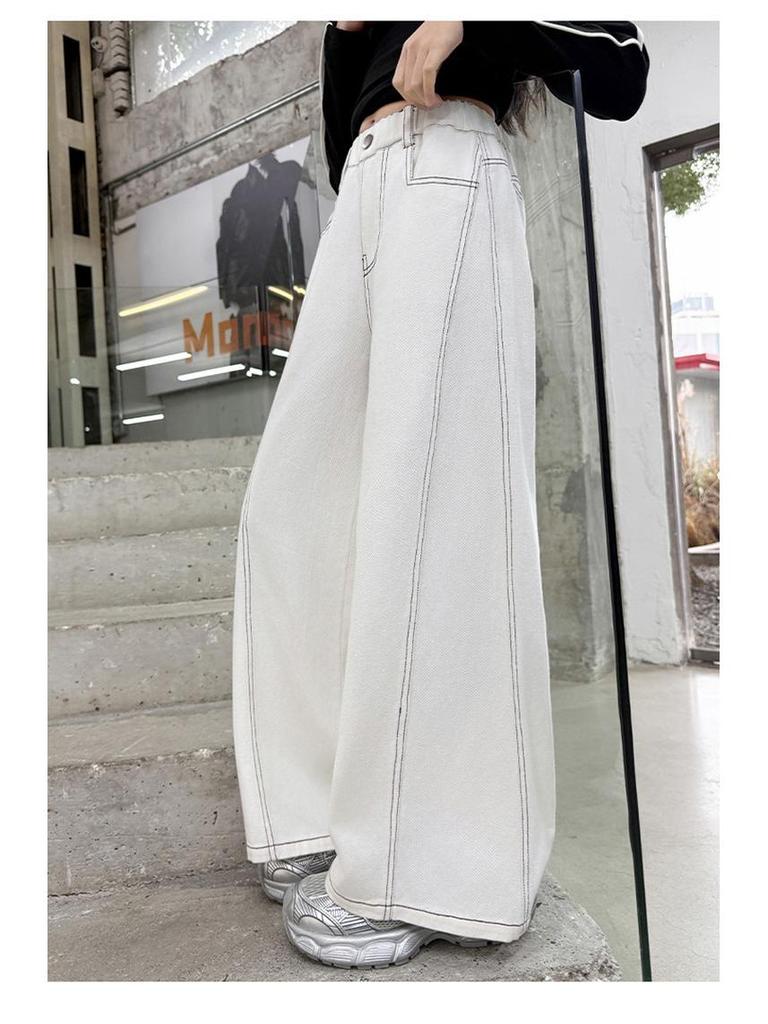 Girls' Wide-Leg Jeans - Fashionable Autumn Scimitar Pants for Middle Schoolers.