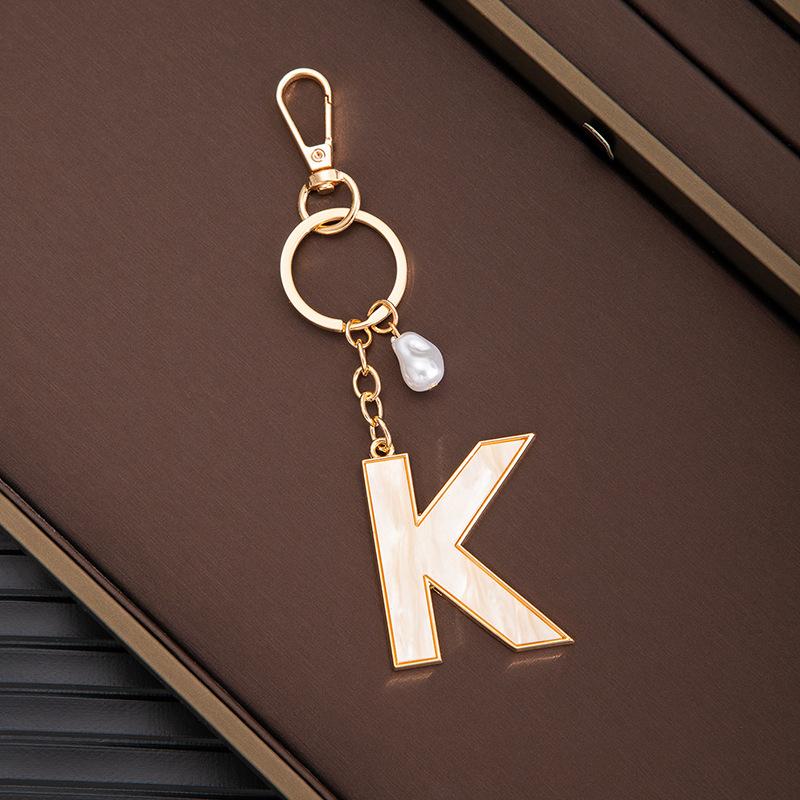 Chaveiro Pingente Nome Letras Criativas 26 Letras Pérola Imitação Concha Pingente de Bolsa Popular Acessórios