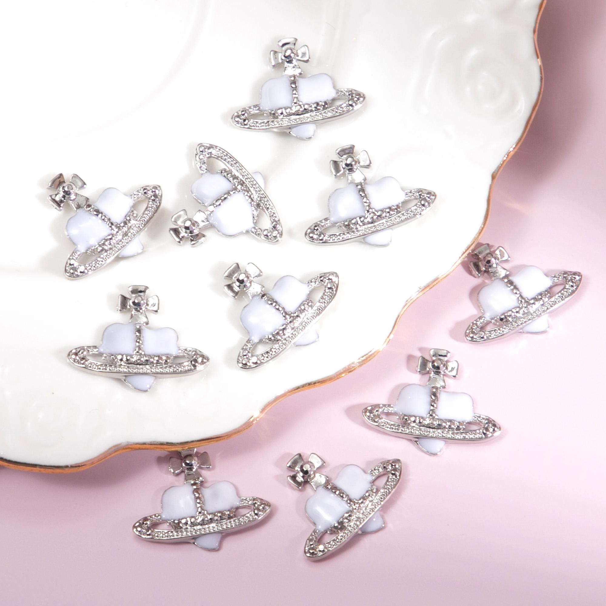 

Сплав для дизайна ногтей, 10 шт./компл., кольцо с крестом, планетой, звездой, сердцем, очаровательные аксессуары для маникюра для девочек-подростков, 3D украшения со стразами для ногтей 10pcs