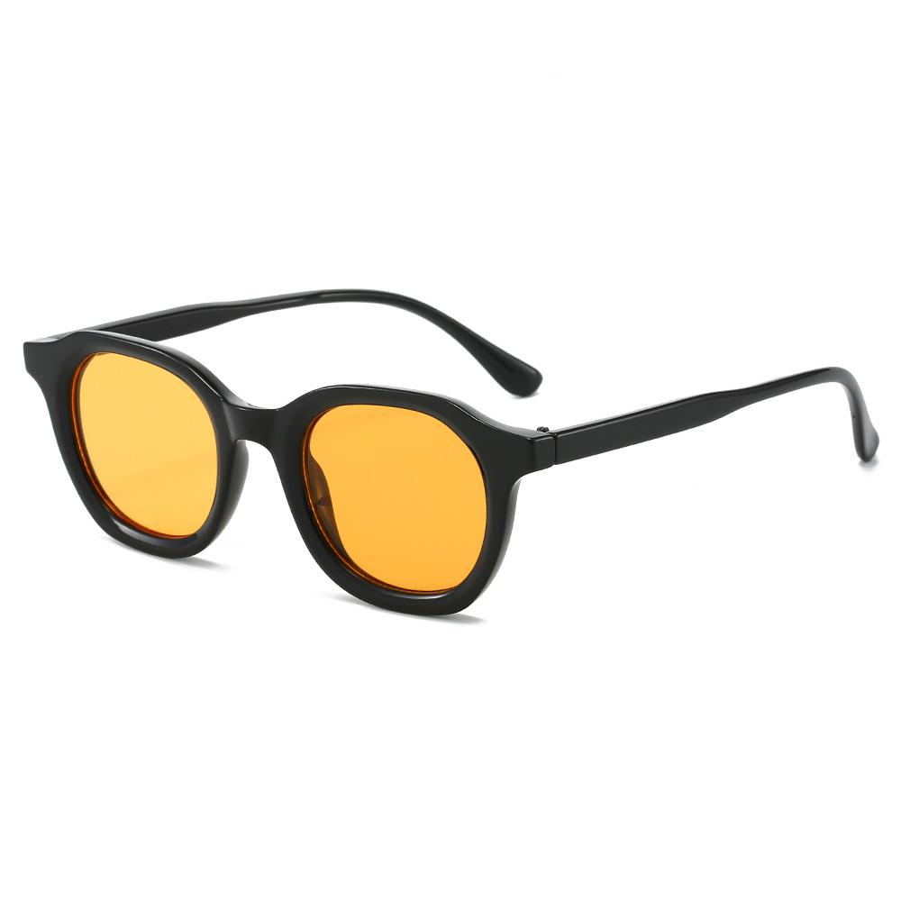 Man Vintage Small Square Frame Sunglasses Women Luxury Brand Designer Sun Glasses Trend UV400 Resistant Eyeglasses Gafas De Sol