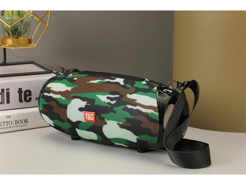 

Водонепроницаемый Bluetooth-динамик TG534: Портативный уличный сабвуфер с двойной диафрагмой и высококачественным звуком, а также функциями карты и вызова.