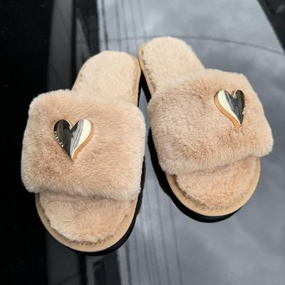 Pantoufles en fourrure à boucle cœur surdimensionnée - Chaussures décontractées polyvalentes