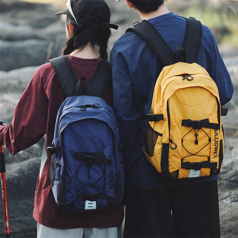 Outdoor-Bergsteigerrucksack Große Kapazität Leicht Wasserdicht Wanderrucksack Schüler-Schulranzen