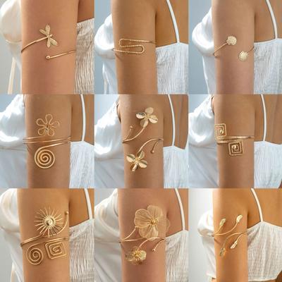 Temperament Elegant Flower Open Arm Ring Women's Street Shot Summer New Petal Bracelet Design Sense