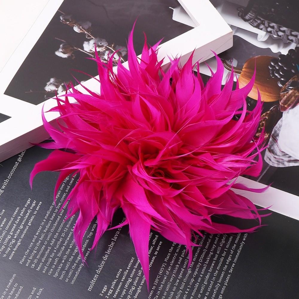 

Elegant 18-20cm Large Feather Flower Feather Handmade Feather Brooch Accessories DIY Flower Lapel Pins Wedding рожевий червоний колір