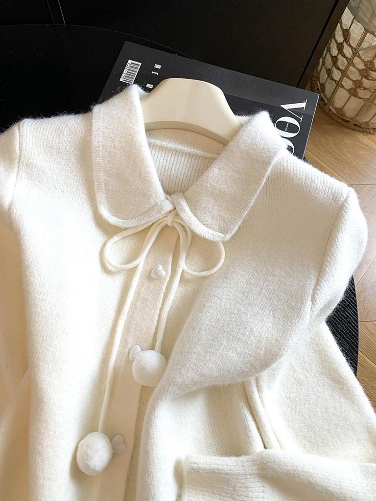 Chic Women's Winter Knit Cardigan with Pom-poms - Stylish and Versatile Design