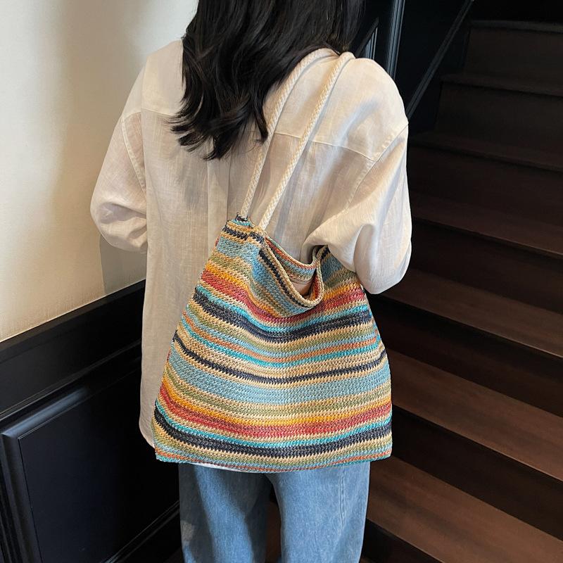 Woven tote bag summer new large-capacity lightweight straw bag beach bag shoulder underarm women's bag