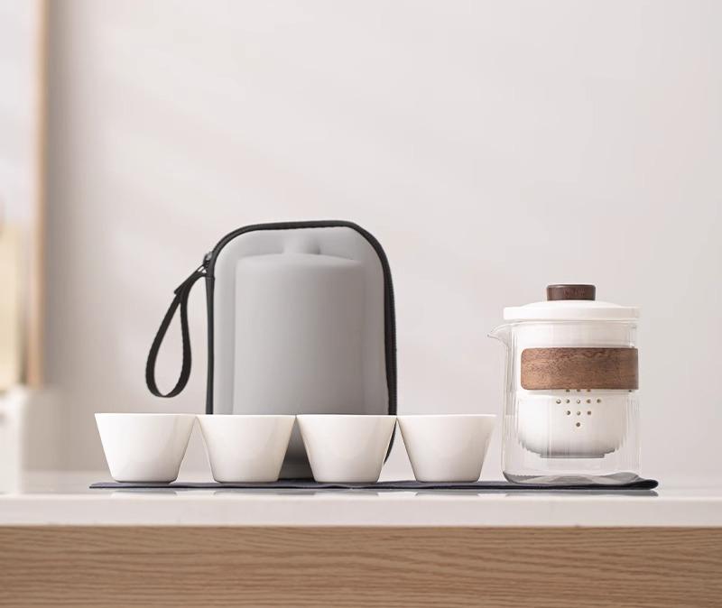 

1 Pot+4Cup Glass Travel Tea Set, Portable Ceramic Kuaike Cup, Personal Portable Bag Set, Outdoor Kung Fu Glass Tea Pot 300ML